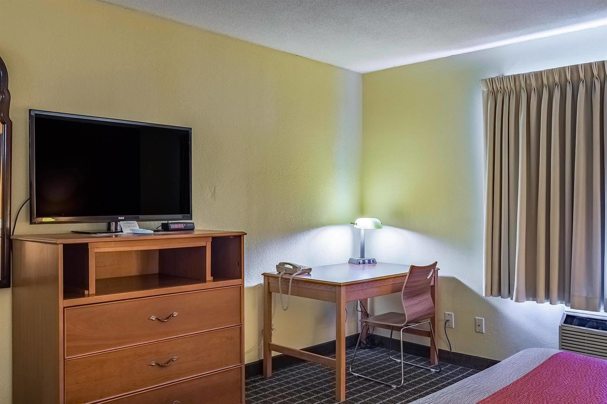 Motel 6-Grand Rapids, Mi - Northeast Ngoại thất bức ảnh